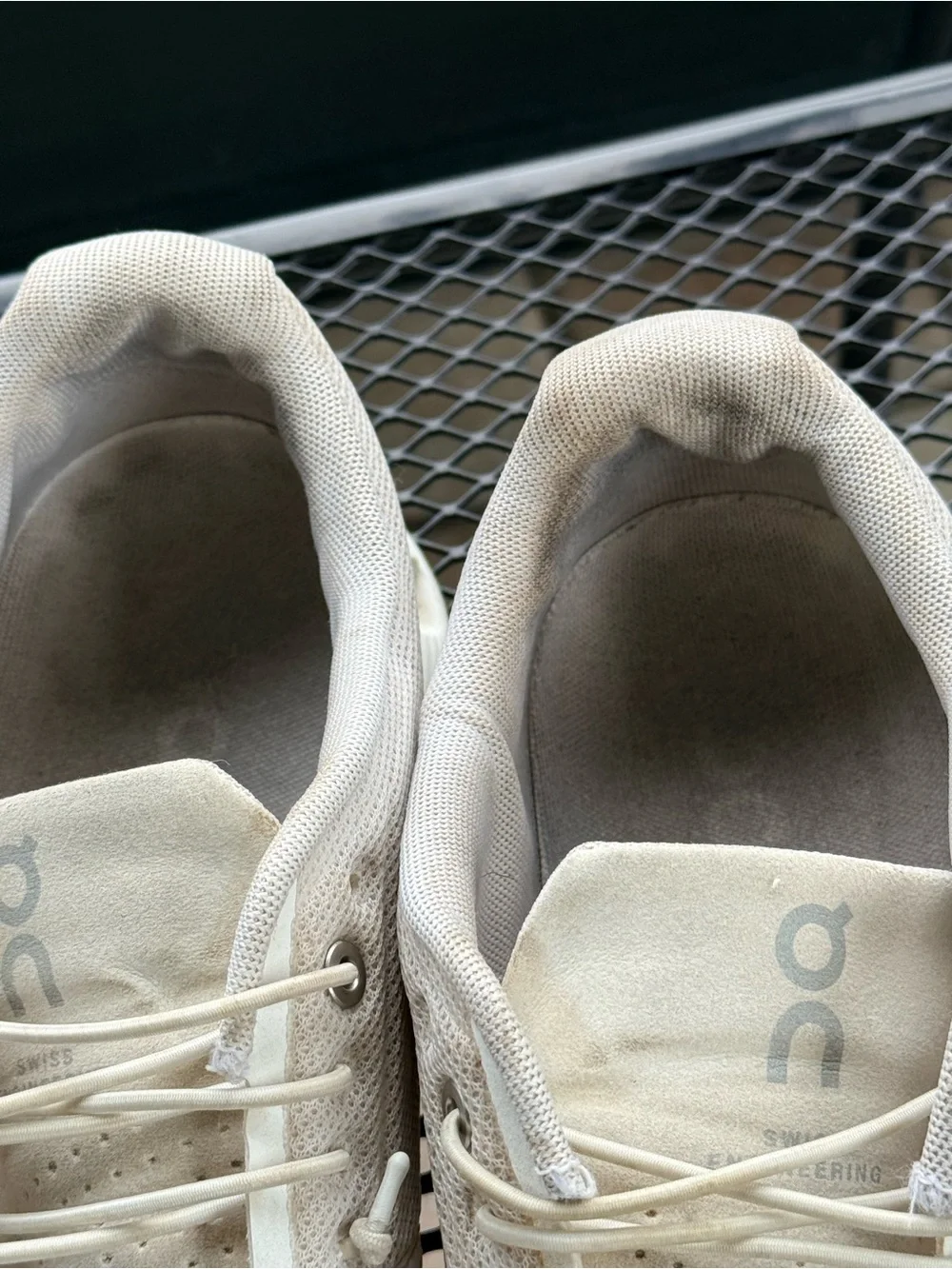On Running women’s Sneakers - Beige/Cream